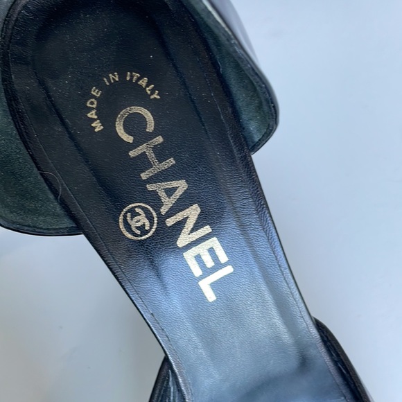Authentic Chanel Heels - Picture 5 of 14